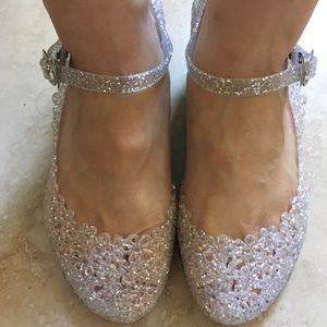 Clear wedge jelly sandal with silver glitter 6